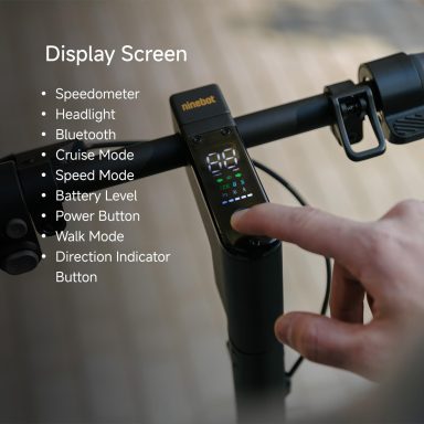 Segway Ninebot MAX G2 Close-up handlebar